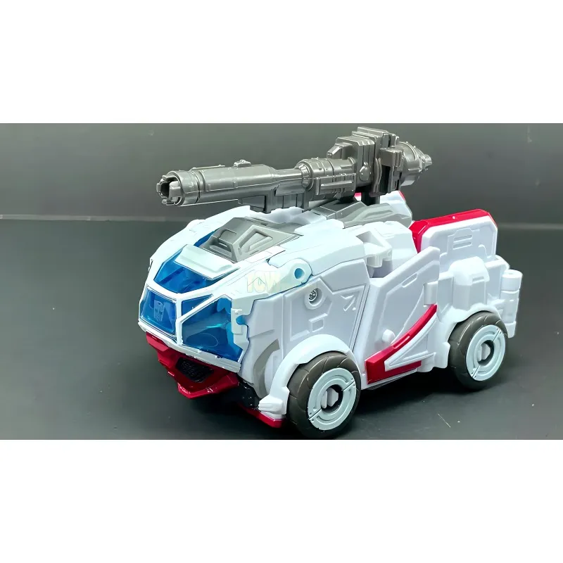 Hasbro Transformers Bumblebee Movie SS82 D Class Ambulance Assembled Models 13cm-3