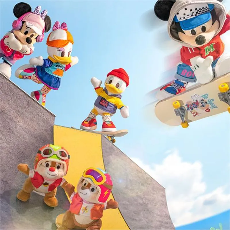 Disney 2024 Spring Mickey And Friends Collection Donald Duck With Frame Dolls Plush Doll 17cm Height-3