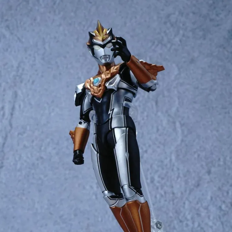 BANDAI Ultraman Blu Bandai SHF Robo, Earthy Shape, Action Figure Scale Figures-3