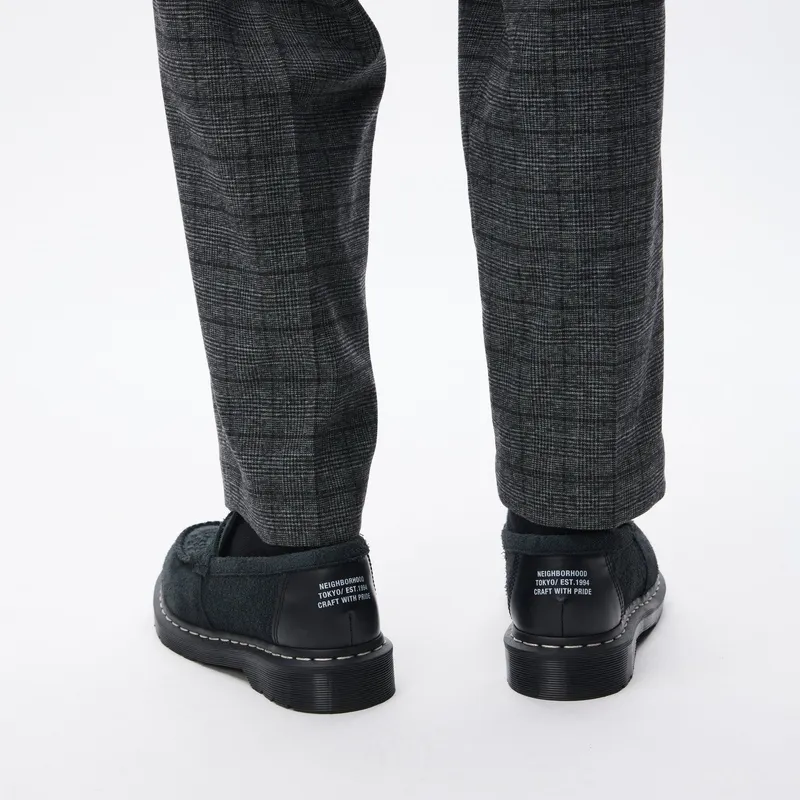 Dr. Martens Penton Creeper Neighborhood Black Suede-5