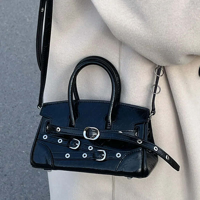 HXXXXS Cow Leather Handbag Women's Black-12