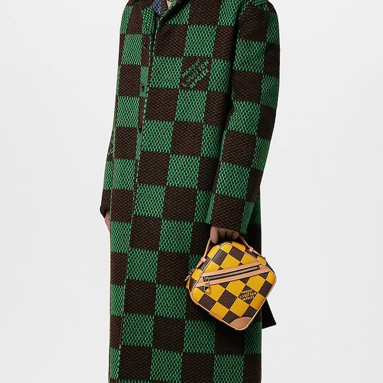 LOUIS VUITTON Chess Messenger Bag Damier Pop Jaune Mat-8