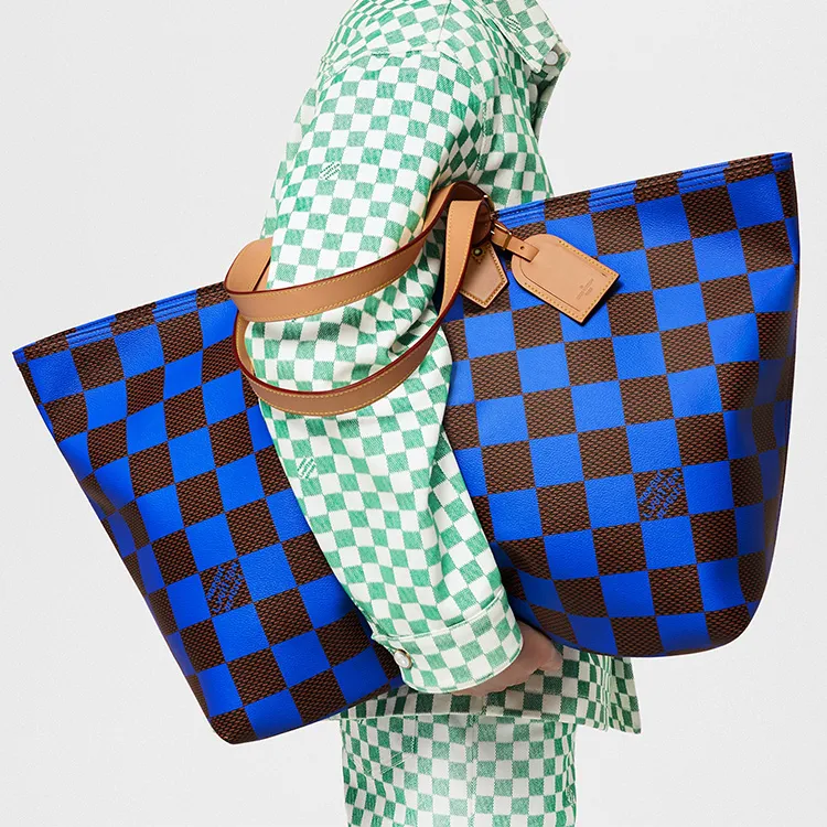 LOUIS VUITTON Sac Plat Soft Damier Pop Blue-9