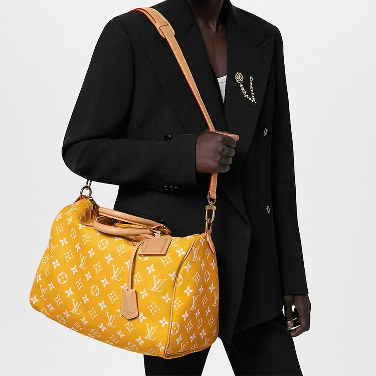 LOUIS VUITTON Speedy P9 Bandoulière 40 Monogram Leather Jaune Mat-10
