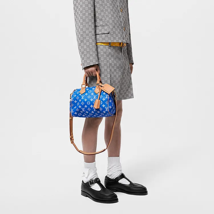 LOUIS VUITTON Speedy P9 Bandoulière 25 Monogram Leather Blue-10