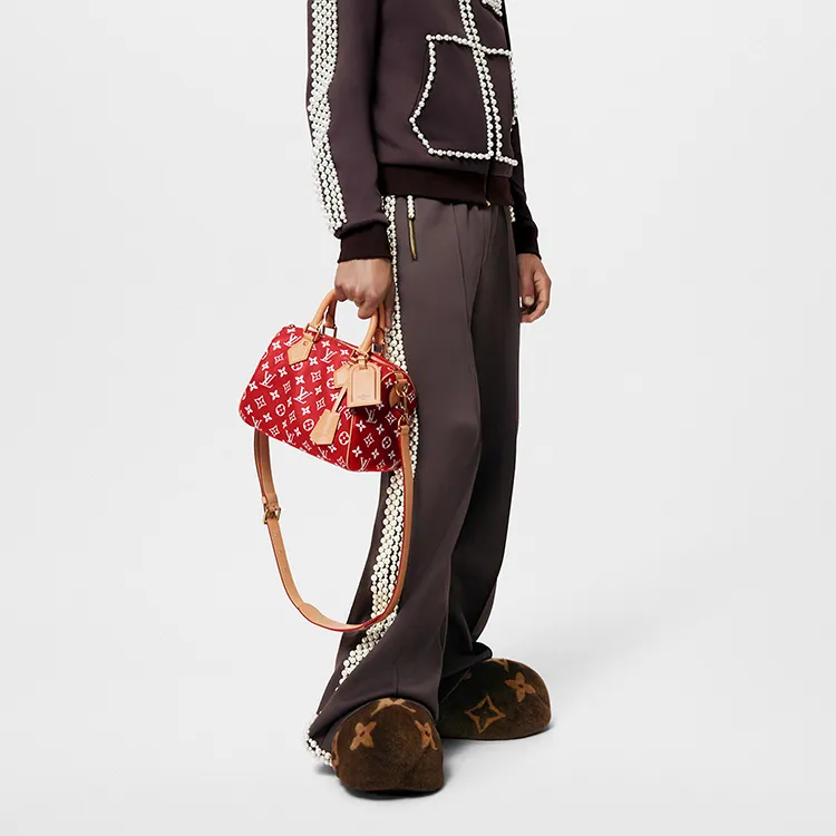LOUIS VUITTON Speedy P9 Bandoulière 25 Monogram Leather Red-9