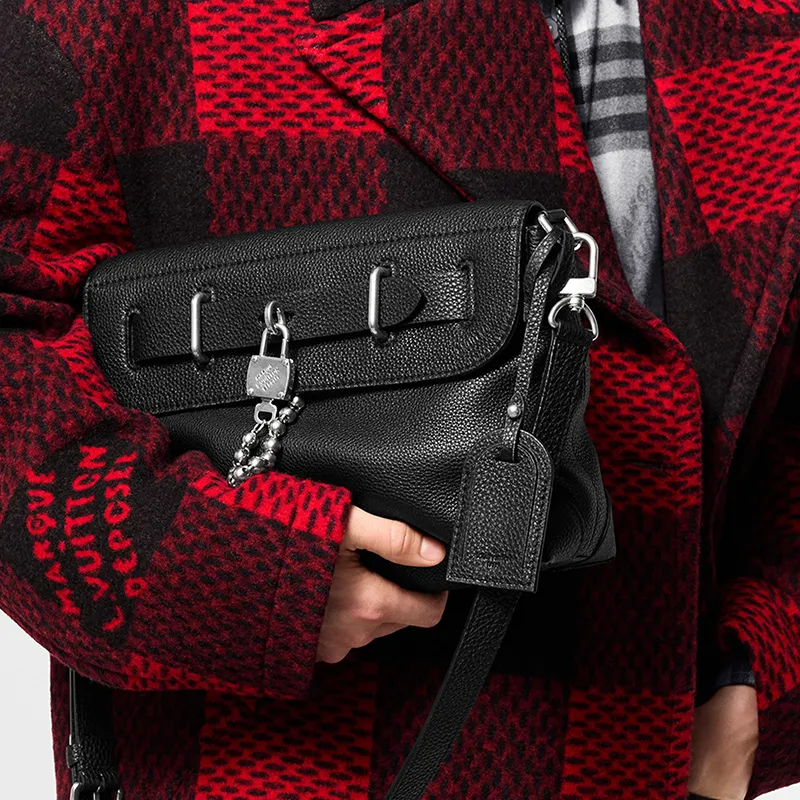 LOUIS VUITTON Steamer Crossbody Black-7