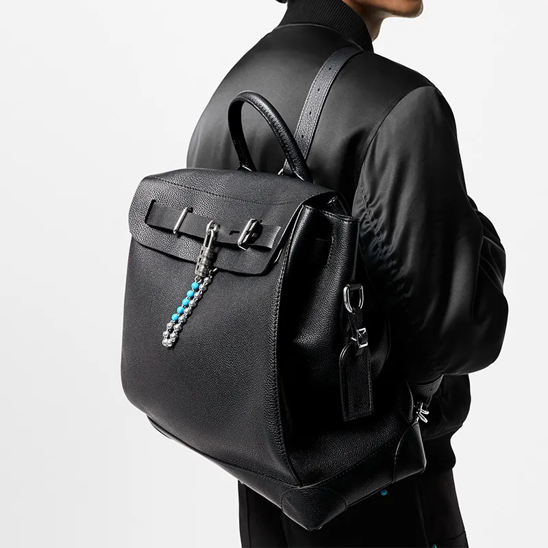 LOUIS VUITTON Steamer 40 Black-9