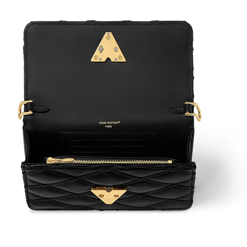 LOUIS VUITTON Sheepskin Shoulder Bag Crossbody Bag Handbag Women's Black-3