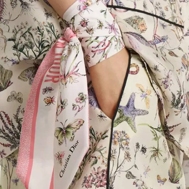 DIOR Mulberry Silk Scarves Women's Pink-2