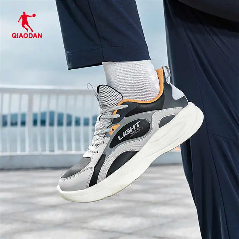 QIAODAN Slip Resistant Low Top Running Shoes Men's Gray Black-1