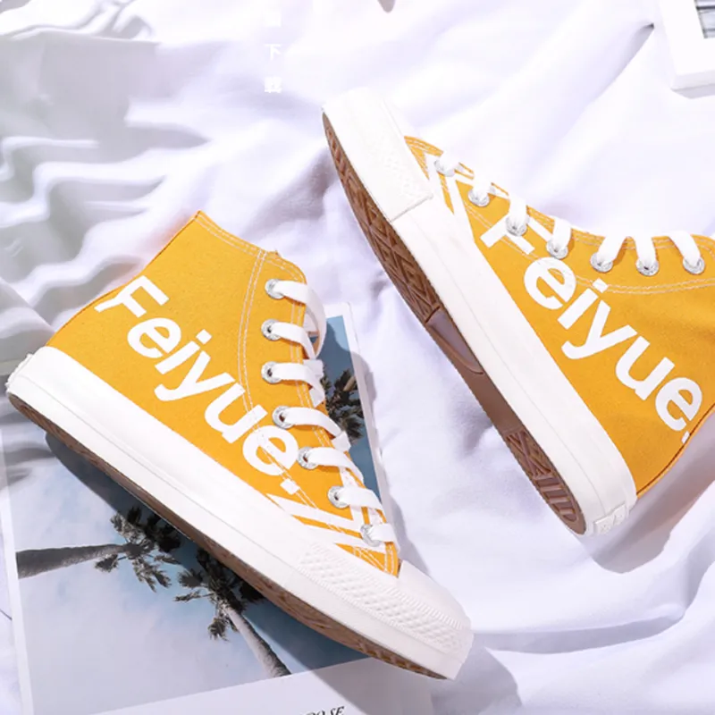 Dafu Leaps Forward Slip Resistant And Breathable High Top Canvas Shoes Unisex Yellow-1