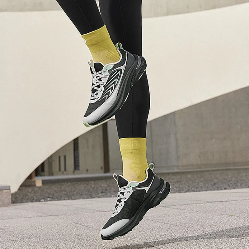 QIAODAN Anti Slip Wear Resistant Low Top Casual Running Shoes Women's Gray Black Green-4