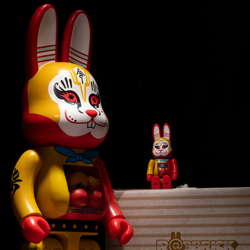 BE@RBRICK X The King of Underdogs 400%100% Seven Years of