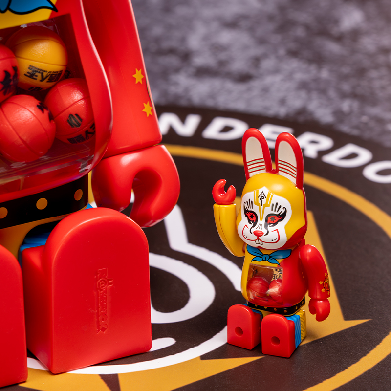 BE@RBRICK X The King of Underdogs 400%100% Seven Years of