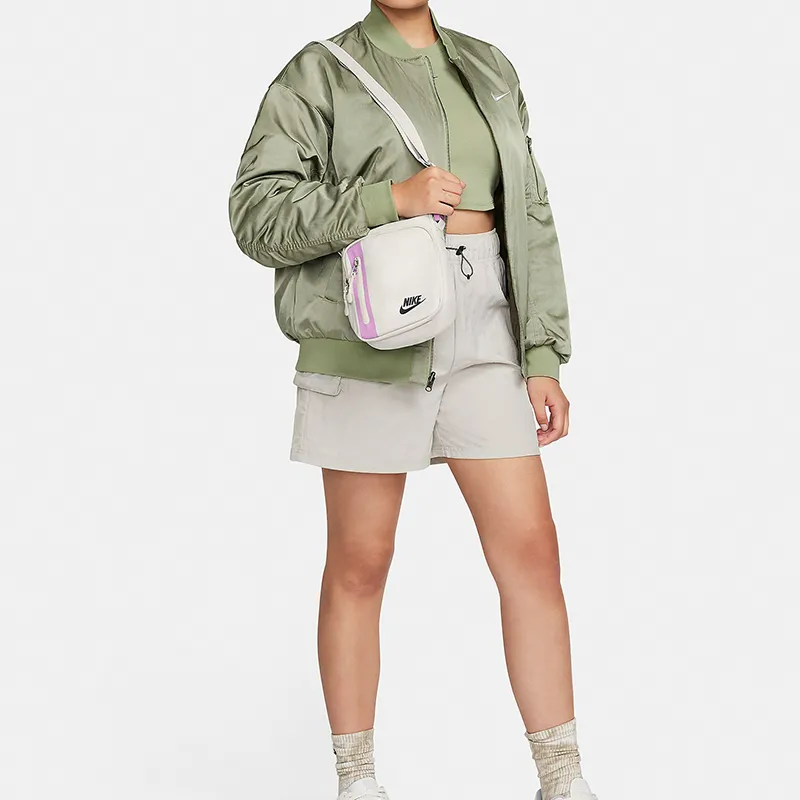 Nike Sabrina Elemental Premium Crossbody Bag 4L-4