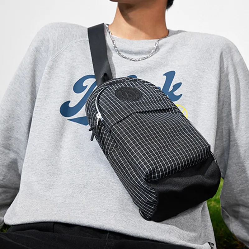 Anta PU Crossbody Bag Regular Unisex Basic Black-2