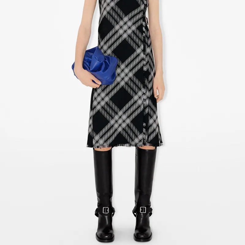 Burberry Lambskin Clutch Women's Knight Blue-5