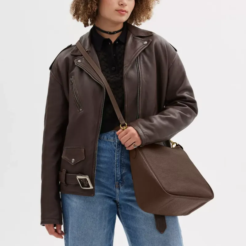 COACH Zip Shoulder Bag Leather Portable Crossbody Bag, Shoulder Bag Women's Brass & Black Stone-4
