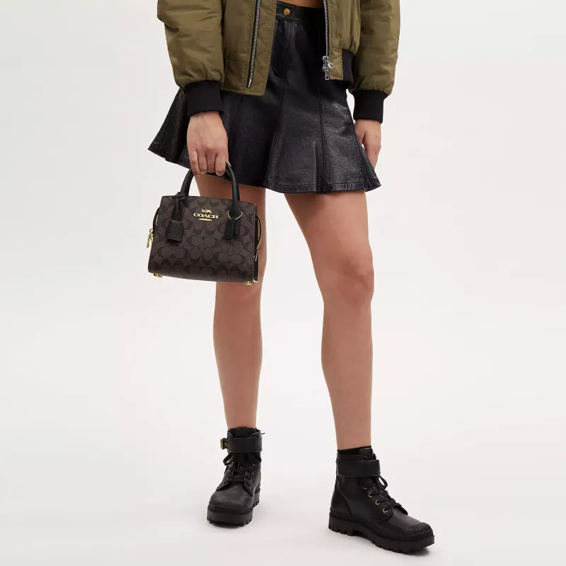 Oakport Coach DK0A4XEWBLK