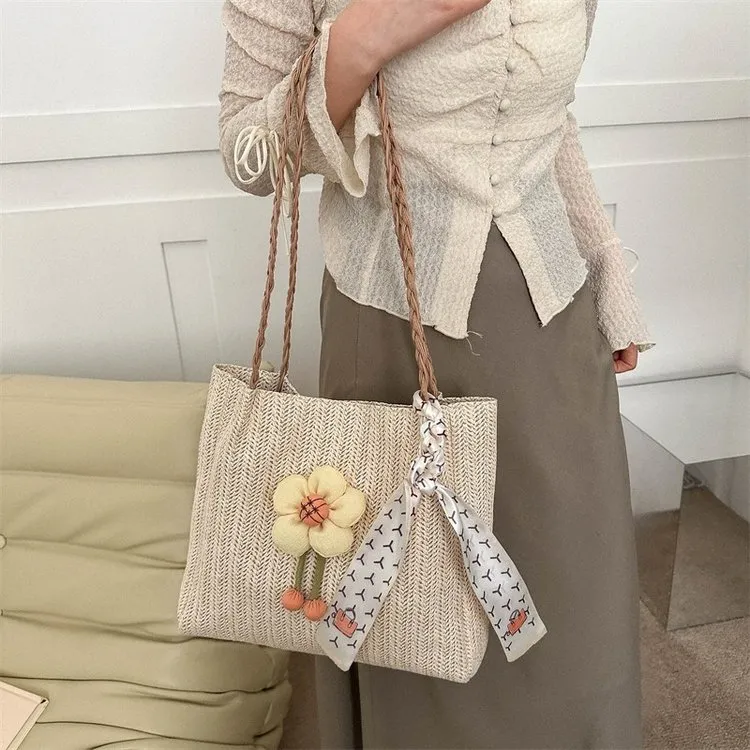 Dusen Kangaroo Fabric Shoulder Bag Regular Women's White/Khaki/Green-6