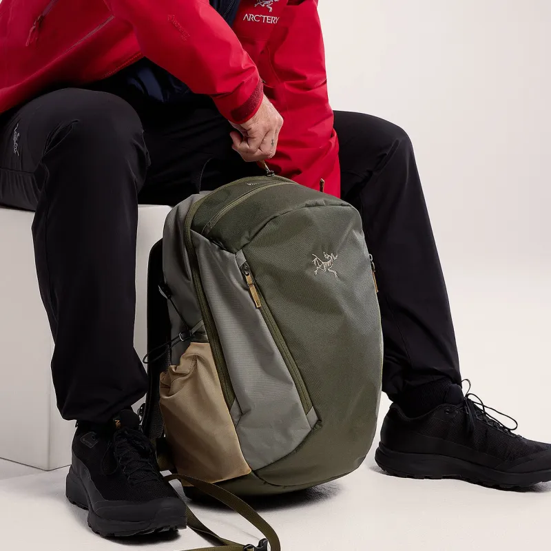 Arcteryx Recycled Polyester Outdoor Hiking Bag Backpack Unisex Khaki Green With Beige Accents-4