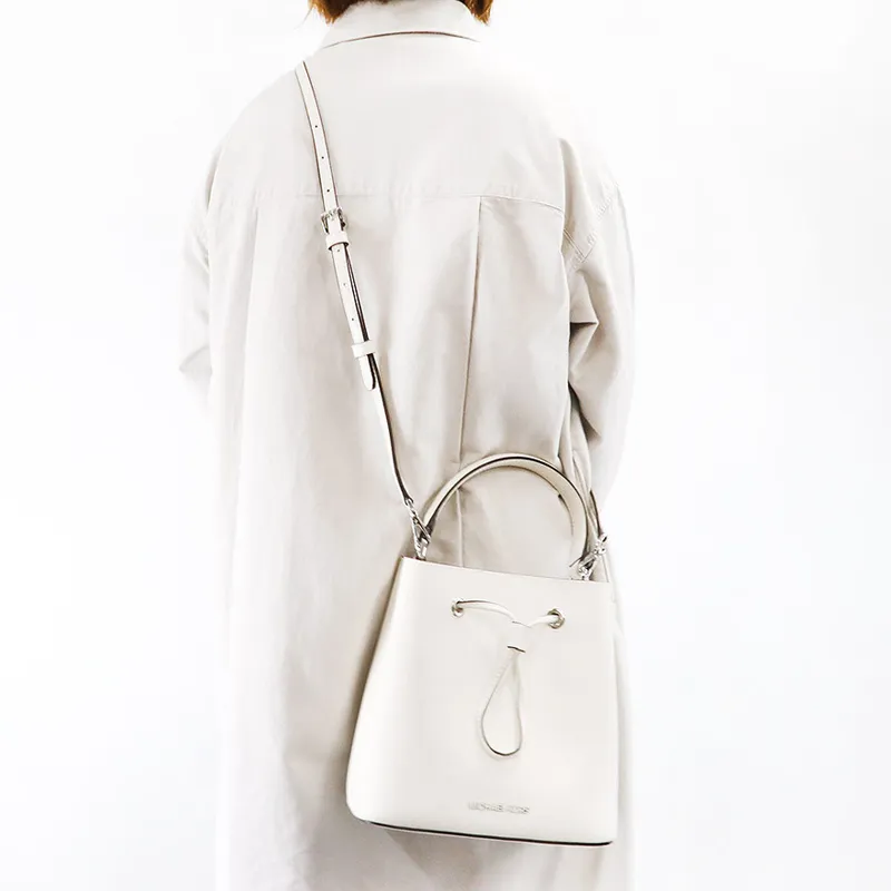 MICHAEL KORS Suri Leather Bucket Bag, Shoulder Bag, Crossbody Bag, Handbag Trumpets Women's White-2