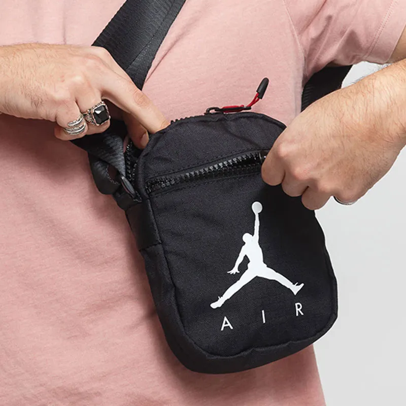 Jordan Polyester Cell Phone Pouch Shoulder Bag Crossbody Bag Small Size Unisex Black-2