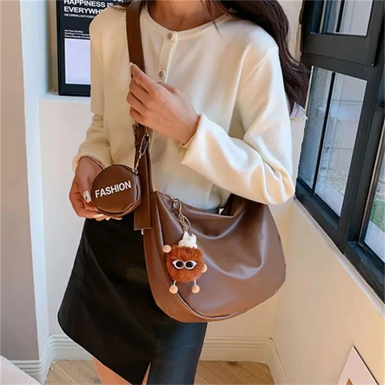 Dusen Kangaroo PU Shoulder Bag Women's Black/Brown/Ecru/Khaki-12
