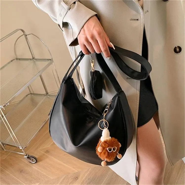 Dusen Kangaroo PU Shoulder Bag Women's Black/Brown/Ecru/Khaki-1