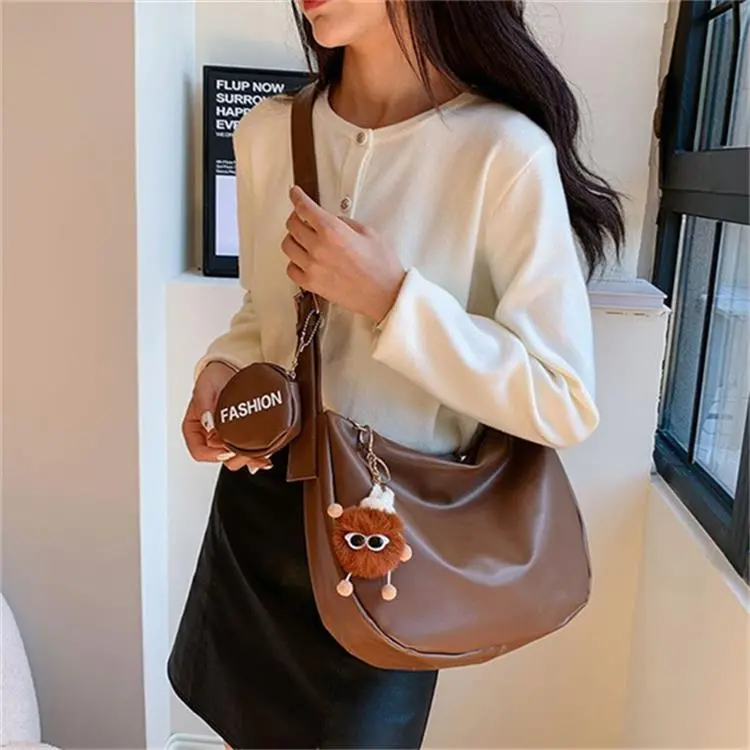 Dusen Kangaroo PU Shoulder Bag Women's Black/Brown/Ecru/Khaki-9