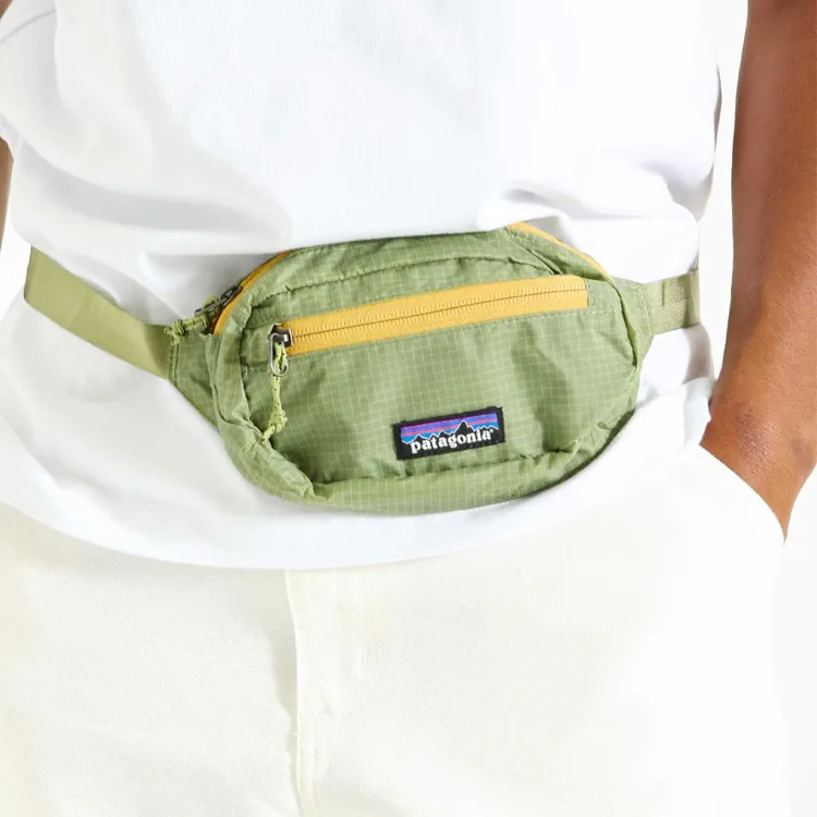 Patagonia 1L Fanny Packs Recycled Nylon Buckhorn Green Unisex-3
