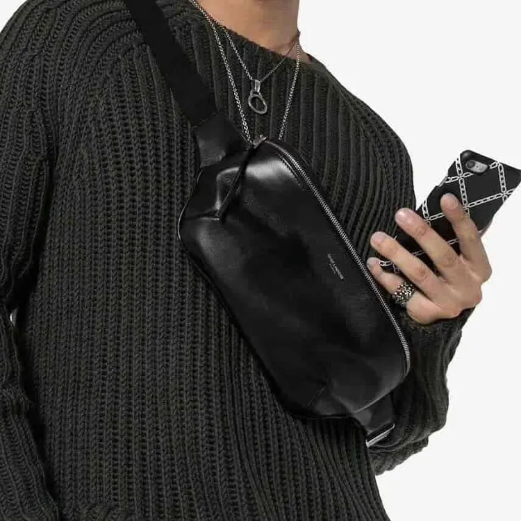 SAINT LAURENT Cow Leather Sling Bag, Fanny Pack Unisex Black-4