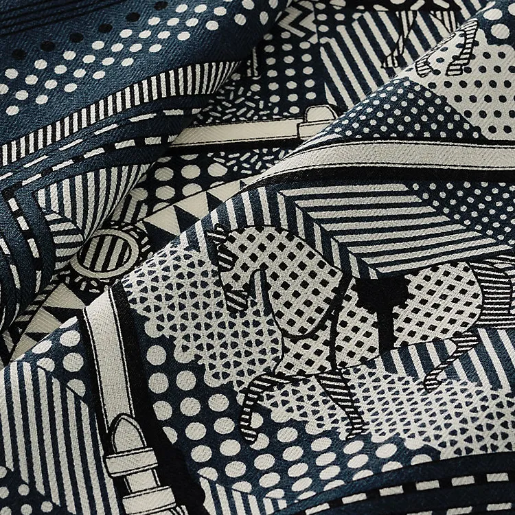 HERMES Cashmere, Mulberry Silk Knit Scarves Men's Marine Blue-1