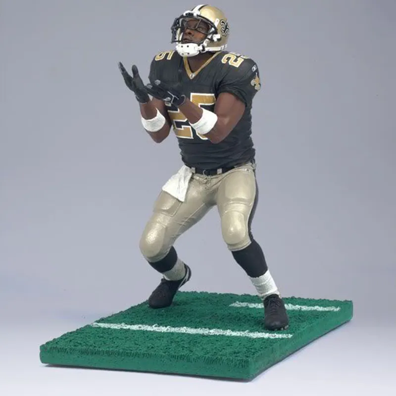 McFARLANE NFL American Football Collection 14th Reggie Bush Scale Figures 15.2cm-2