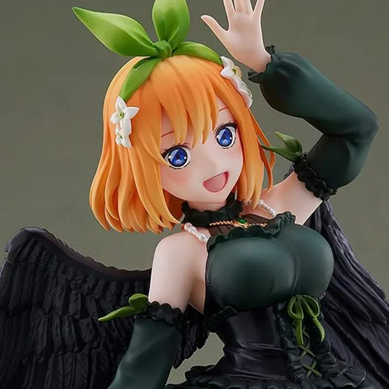 GSC 1 7 Yotsuba Nakano The Quintessential Quintuplets Fallen Angel Ver. Scale Figures 27cm-2