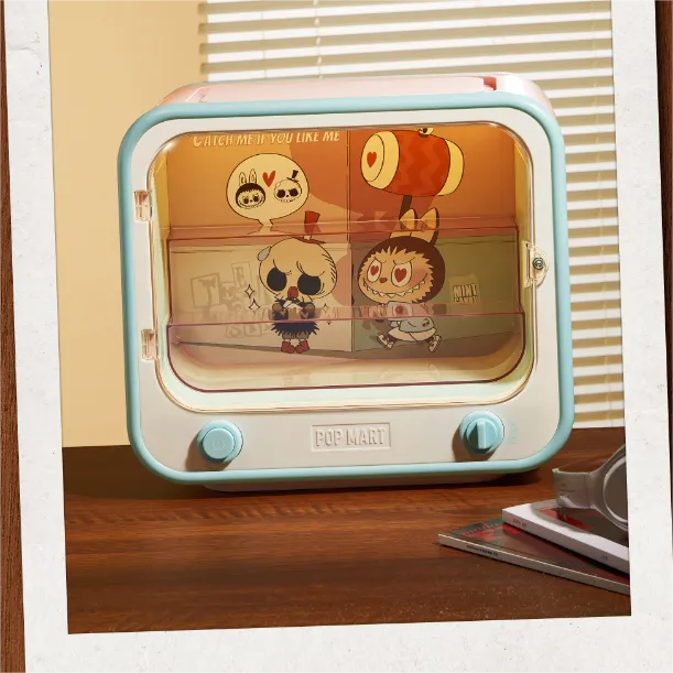 POP MART THE MONSTERS Catch Me If You Like Me Glow-in-The-Dark TV Display Case Model Accessories-3