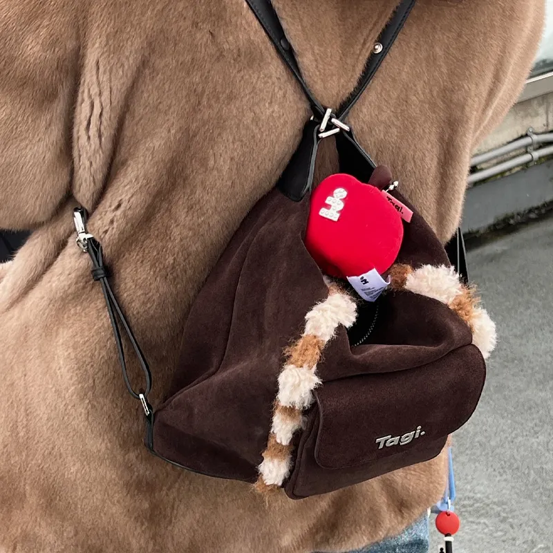 Tagi. Handbags Hazelnuts Sand Dune-4