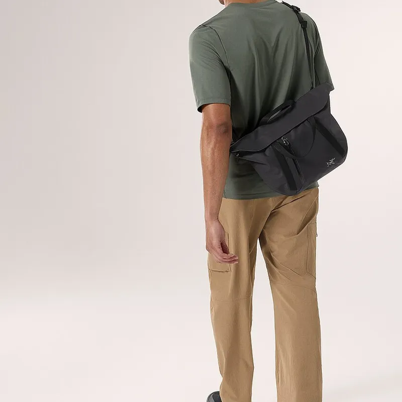 Arcteryx GRANVILLE 8L Shoulder Bag, Crossbody Bag Nylon Black Unisex-7