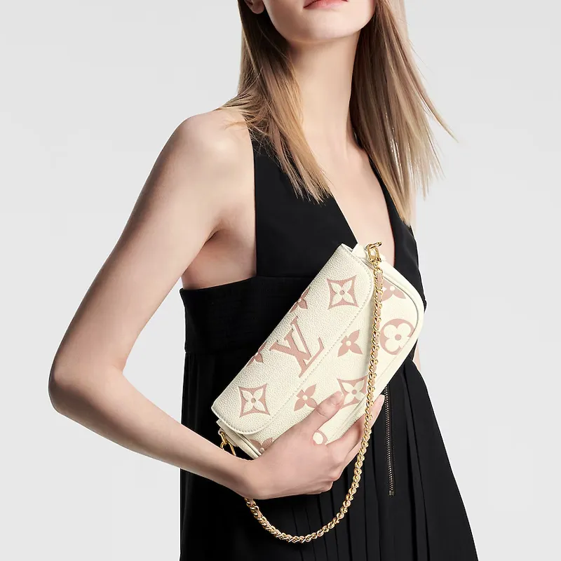 LOUIS VUITTON Wallet On Chain Ivy-5