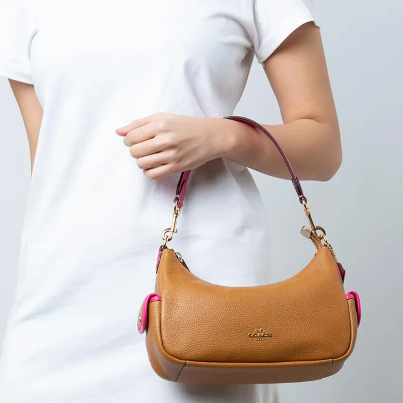 COACH Pennie Shoulder Bags-3