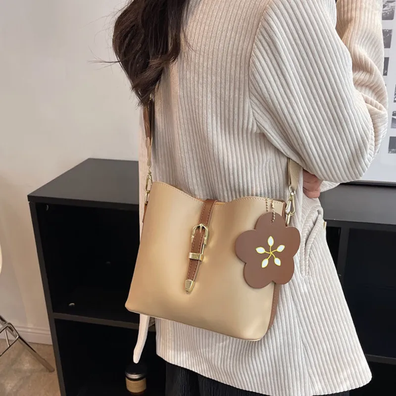 NOMK PU Bucket Bag, Shoulder Bag, Crossbody Bag Regular Women's Brown/Khaki-9
