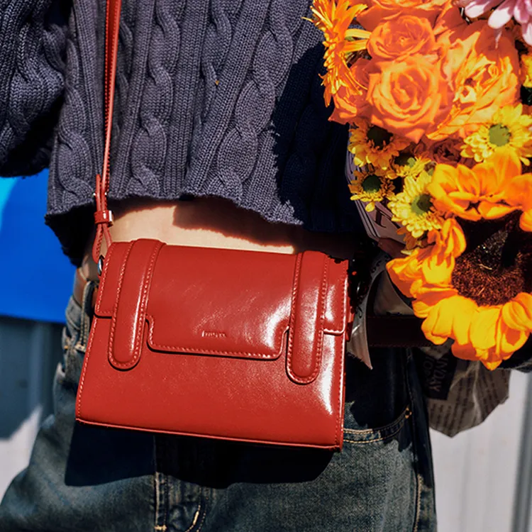 MUVA Crossbody Bags-4
