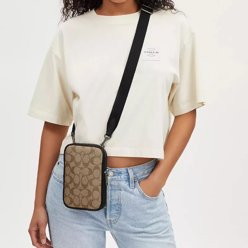 COACH PVC With Cow Leather Camera Bag, Shoulder Bag, Crossbody Bag Mini Unisex Khaki-5