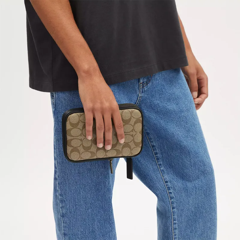 COACH PVC With Cow Leather Camera Bag, Shoulder Bag, Crossbody Bag Mini Unisex Khaki-4