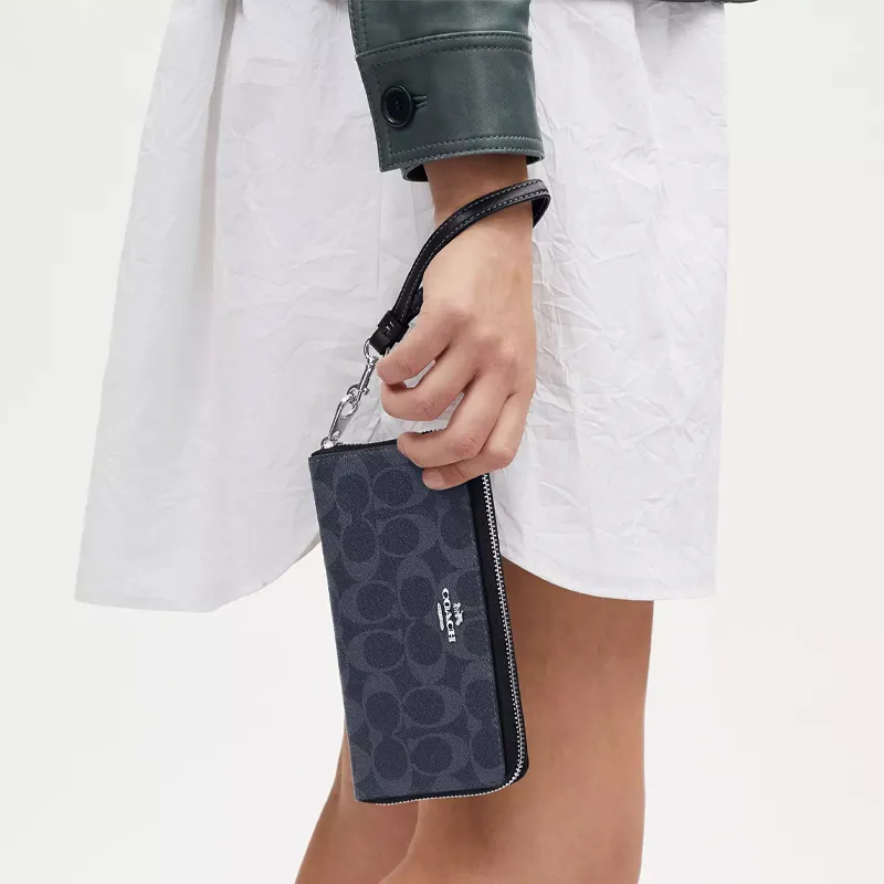 COACH Zip Around Coated Canvas With Smooth Leather Handheld Wallet Small Size Unisex Midnight Navy-3
