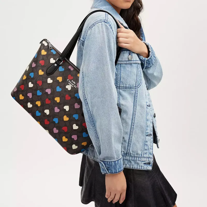 COACH Gallery Handbags-3