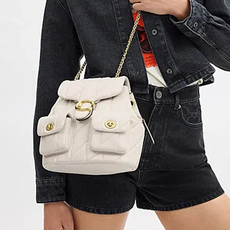 COACH Tabby Quilting Sheepskin Backpack Trumpets Women's Chalk White-6