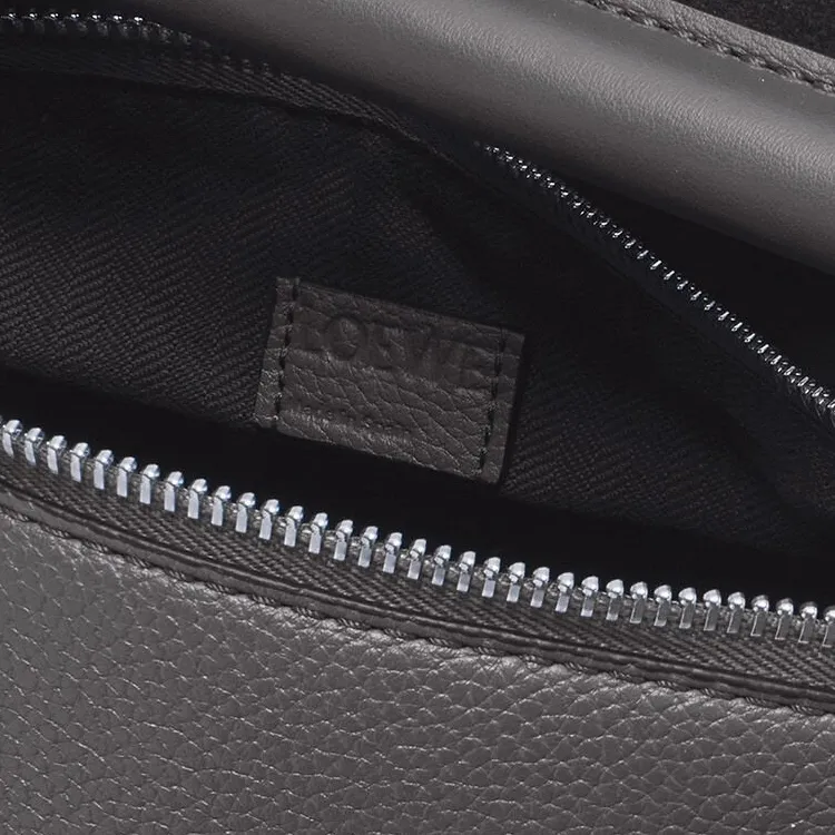 LOEWE Grained Calfskin Large Puzzle Bag Men Anthracite-6