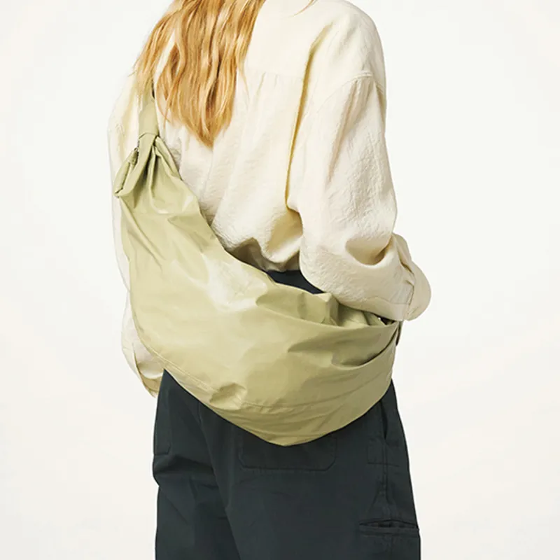 Lemaire Croissant Series Cow Leather Croissant Bag, Shoulder Bag, Crossbody Bag Women's Gray Mouse Green-2